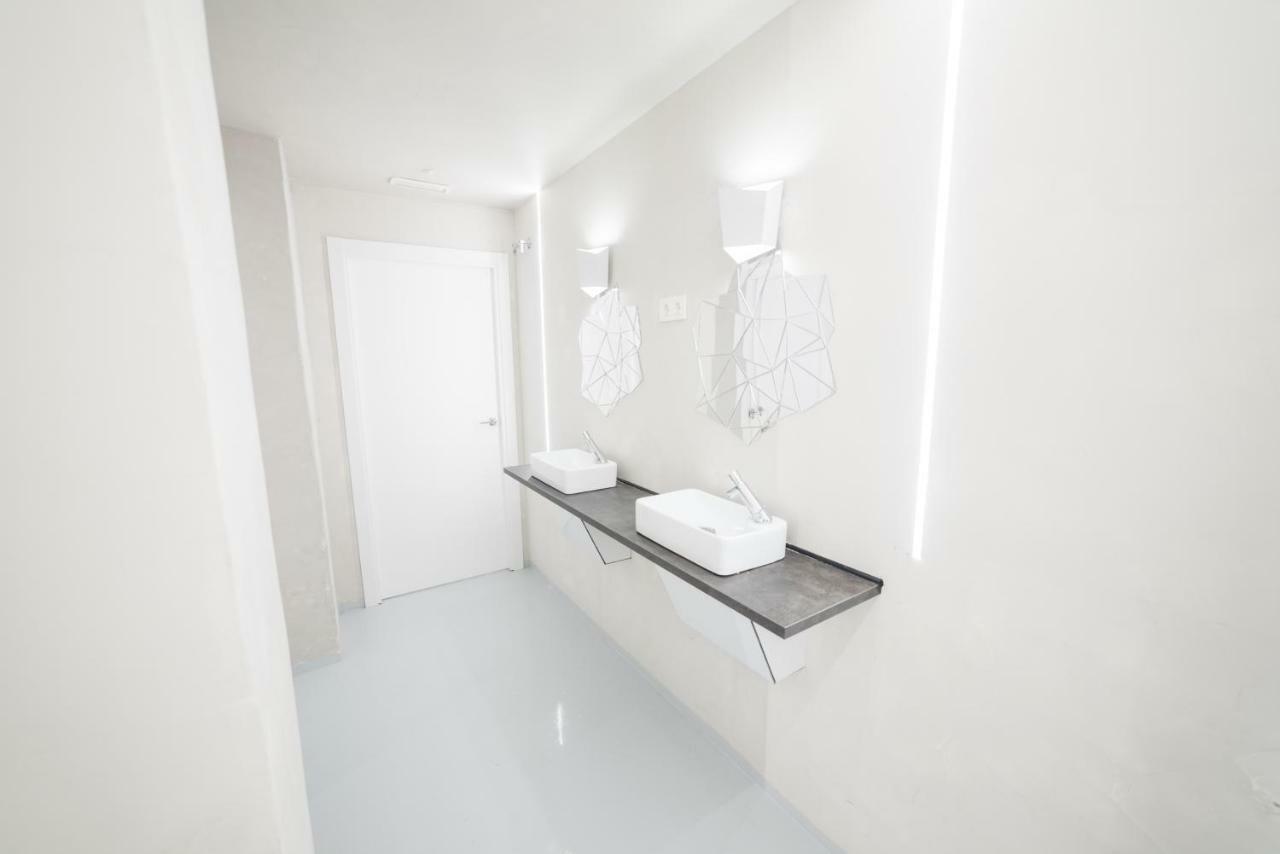 Optimi Rooms Билбао Екстериор снимка